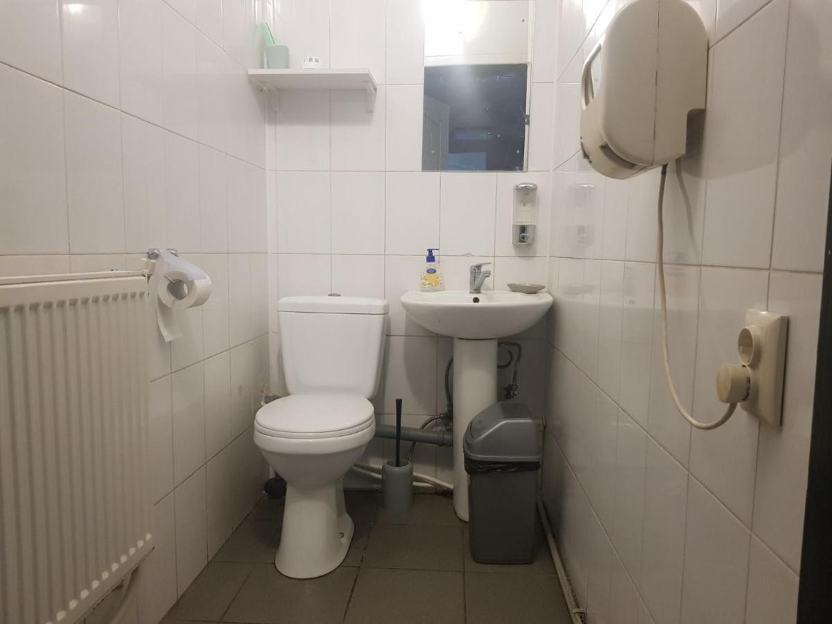 Мандри Хостел Užhorod Esterno foto